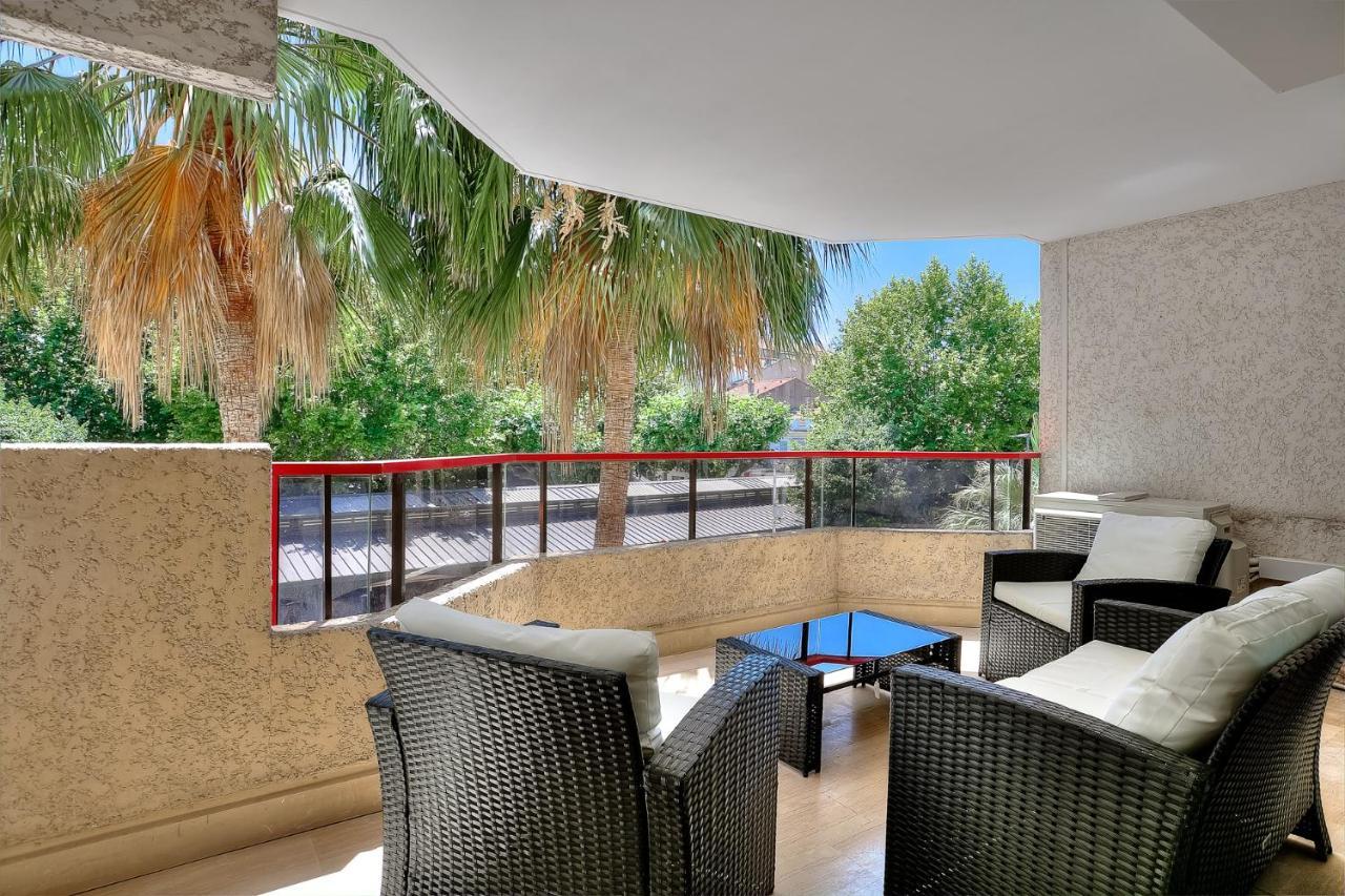 Luxury Flat With Balcony - City Center Cannes Buitenkant foto